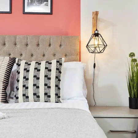 Stunning City Centre 3 Bed, 3 Bath - Sleeps 8! Apartmán Leeds (West Yorkshire)