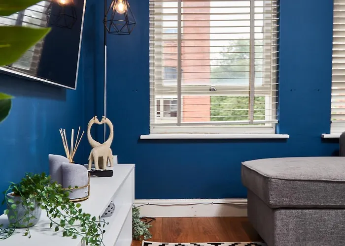 Stunning City Centre 3 Bed, 3 Bath - Sleeps 8! Apartman *