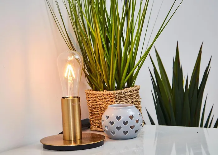 Stunning City Centre 3 Bed, 3 Bath - Sleeps 8! Апартаменти *